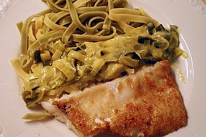 Fischfilet mit Porree - Nudeln 9