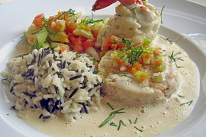 Schollenr&ouml;llchen mit Garnele und Schmorgem&uuml;se in Wei&szlig;weinsauce 5