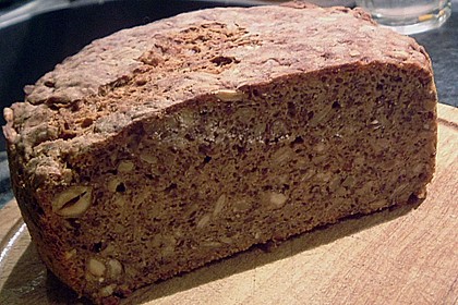 Nuss - K&ouml;rner - Brot 1