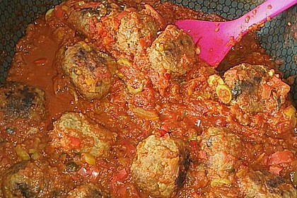 Rindfleischk&ouml;fte in Pizzaiola - Sauce 2