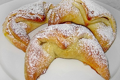 Kipferl aus Quarkteig 11