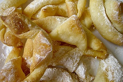 Kipferl aus Quarkteig 12