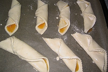 Kipferl aus Quarkteig 20
