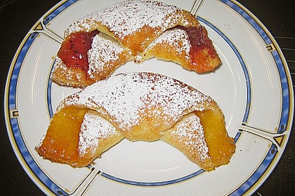 Kipferl aus Quarkteig 2