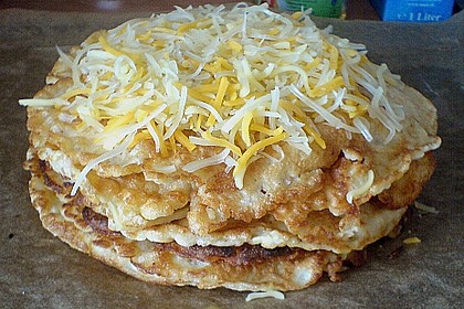 Pfannkuchen - Turm mit Schinken und Gouda