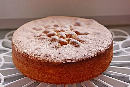 Biskuit - Grundrezept, mit Vanillepudding 15