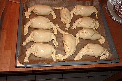 Herzhafte Bl&auml;tterteigtaschen 5