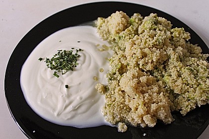 Trio von Couscous, Avocado und Gurke 8