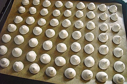 Baiser von drei Eiweiß 4