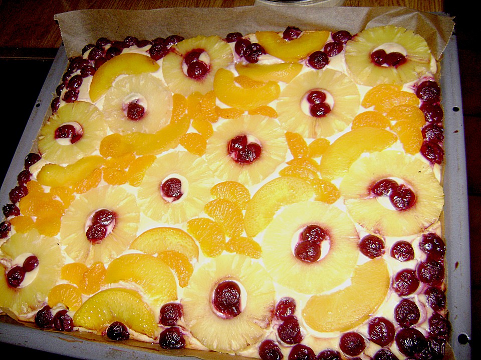 Quarkkuchen vom Blech mit Früchten (Rezept mit Bild) | Chefkoch.de