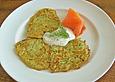 Zucchini - Puffer mit R&auml;ucherlachs