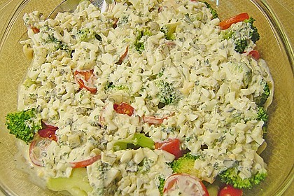 Gem&uuml;sesalat mit Tomaten und Brokkoli 1