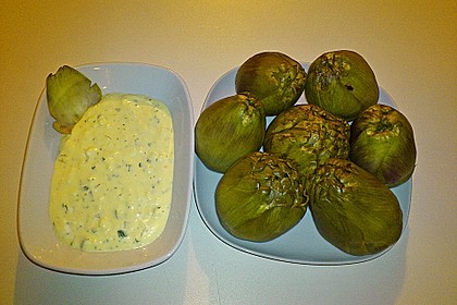 Artischocken mit Dip 7
