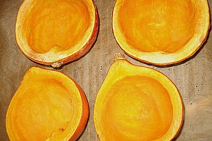 Herzhaft gef&uuml;llter Hokkaido - K&uuml;rbis 5
