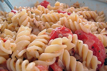 Katis err&ouml;tende Spirelli