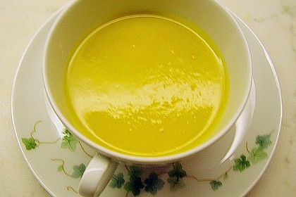 K&uuml;rbissuppe