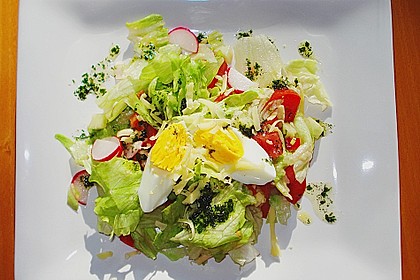 Bunter Sommersalat mit K&auml;se und Ei 1