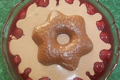 Lebenkuchencreme mit Sauerkirschsauce 4