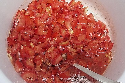 Bruschetta mit Tomaten und Knobi