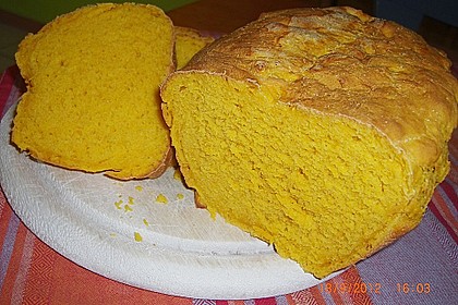K&uuml;rbisbrot