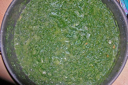 Spaghetti mit Spinat und Schafsk&auml;se