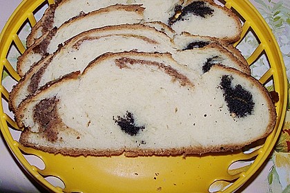 Mohnkranzerl aus Hefeteig 31