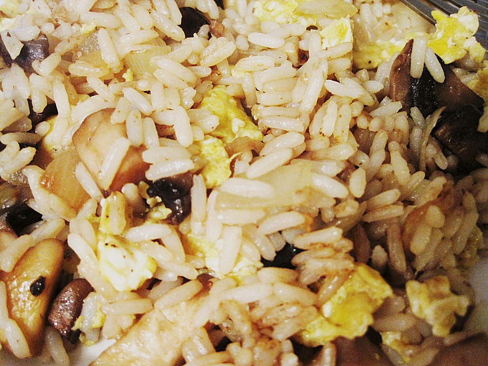 Reis mit Zwiebeln und Champignons (Rezept mit Bild) | Chefkoch.de