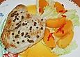 Thunfisch mit Pfirsichsalat