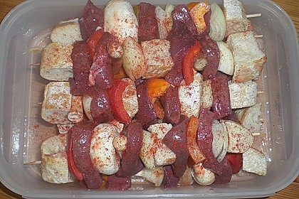 Leberspie&szlig;e auf Salat 1