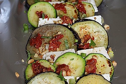 Auberginen-Zucchini-Fetapäckchen 5