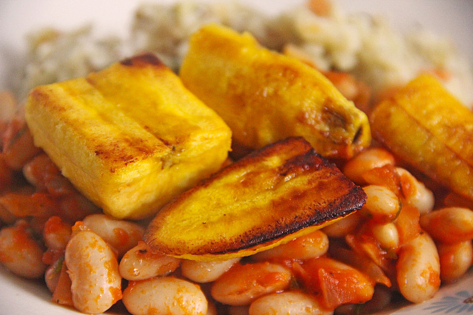 Bohnen mit gebackenen Kochbananen (Rezept mit Bild) | Chefkoch.de