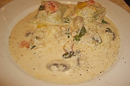 Maultaschen in Basilikumtunke 1