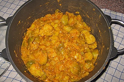 Rosenkohl-Curry 18