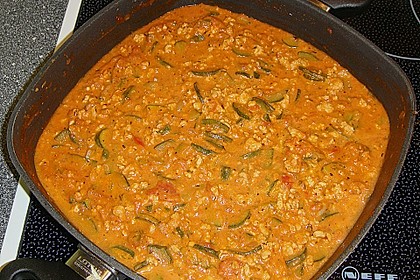 Exotische Putenhackfleisch - Zucchini - Pfanne 2