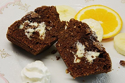 Schokoladentörtchen mit flüssiger weißer Schokolade 5