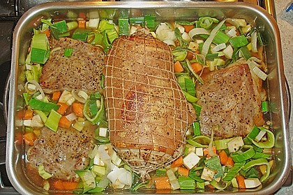 Bayerischer Schweinebraten mit Bockbiersauce 1