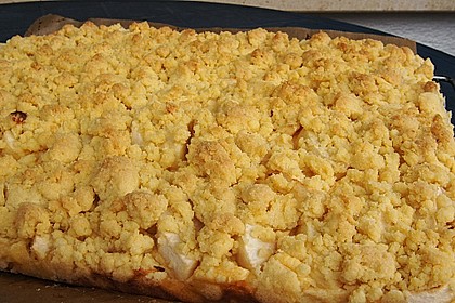 Apfelkuchen nach Omas Art mit Butterstreuseln 12