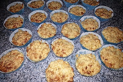 Apfelkuchen nach Omas Art mit Butterstreuseln 20