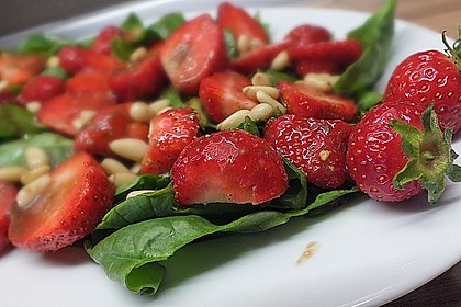 Erdbeer - Spinatsalat