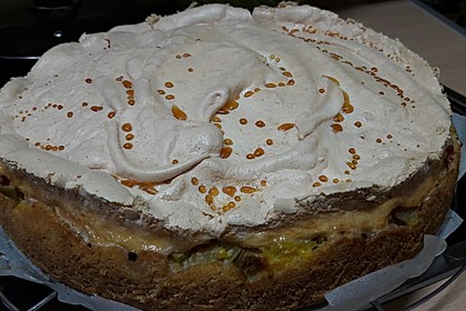 Rhabarberkuchen mit Baiser 87
