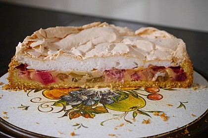 Rhabarberkuchen mit Baiser 76