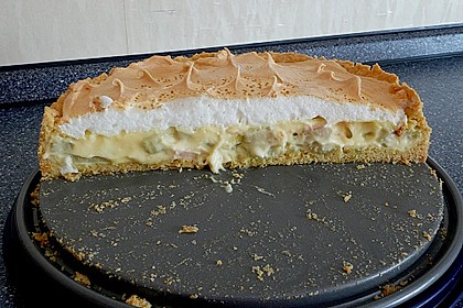 Rhabarberkuchen mit Baiser 81