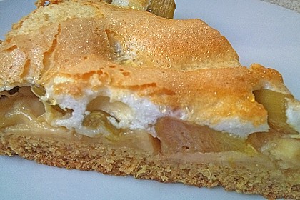 Rhabarberkuchen mit Baiser 50