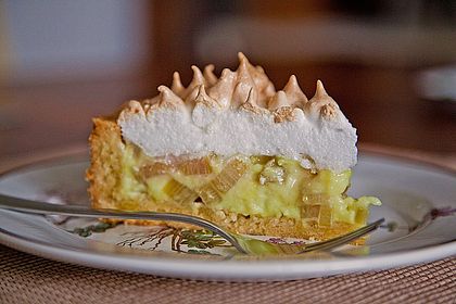 Rhabarberkuchen mit Baiser 2