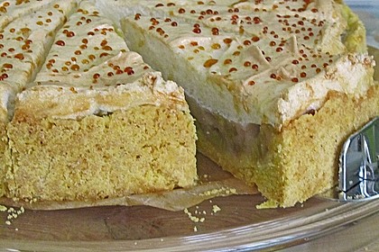 Rhabarberkuchen mit Baiser 102