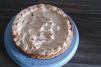 Rhabarberkuchen mit Baiser 115