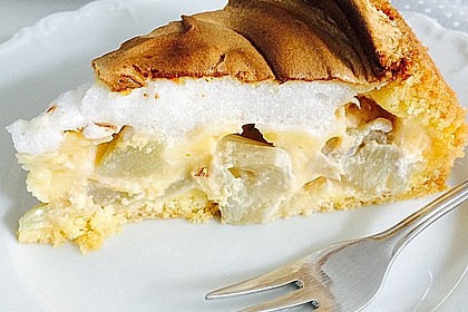Rhabarberkuchen mit Baiser 83