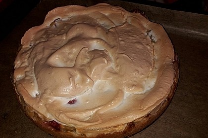 Rhabarberkuchen mit Baiser 90