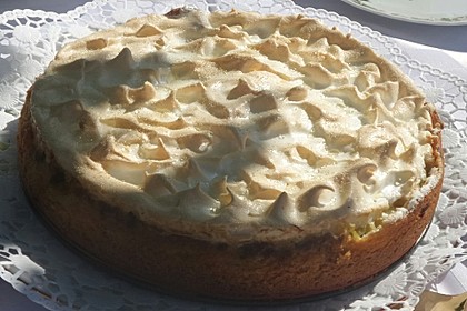 Rhabarberkuchen mit Baiser 71