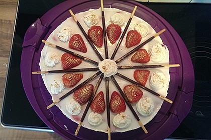 Erdbeer - Jogurt - Torte 12